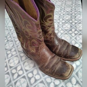 Women's Ariat Boots Size 7B